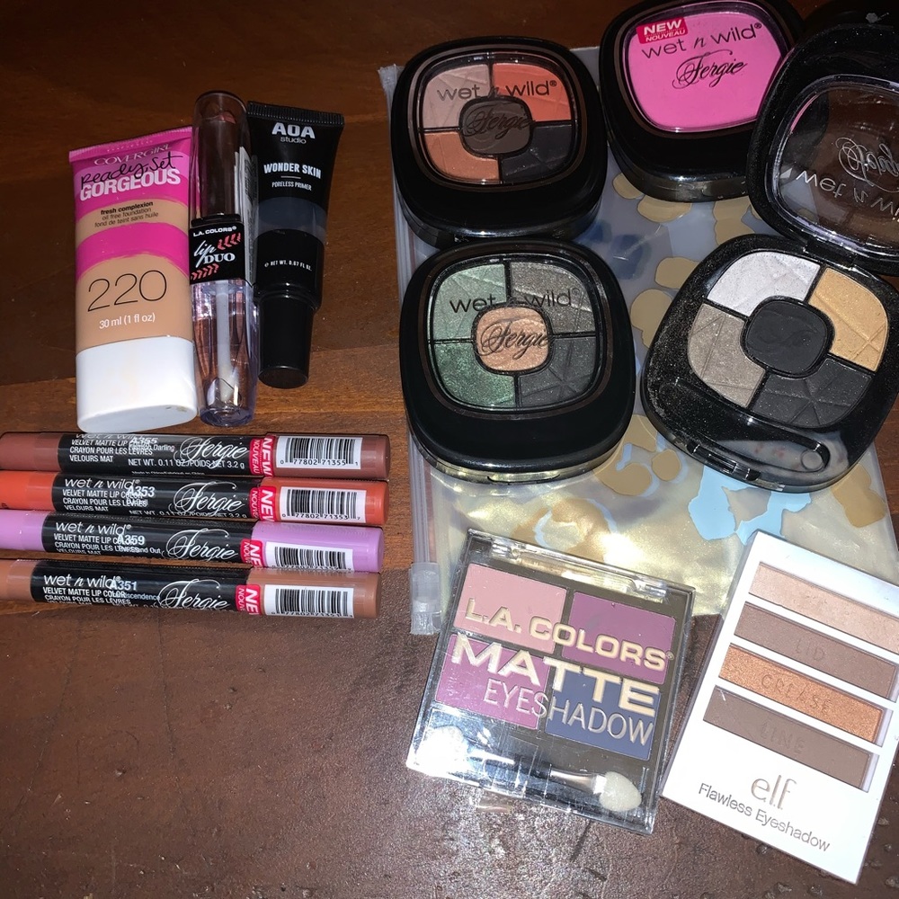 Make up bundle - Picture 2 of 8